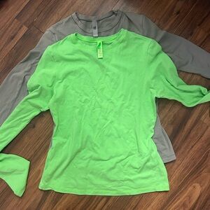 2 Large Skims Cotton Longsleeve Shirt